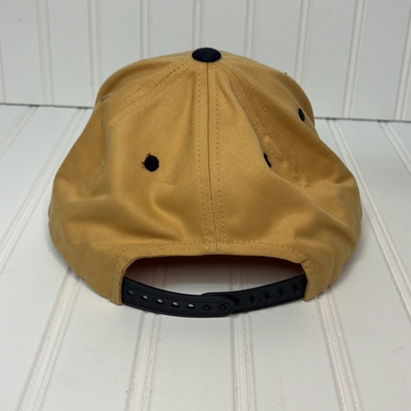 Vintage | Notre Dame SnapBack Hat | OS - Picture 3 of 4